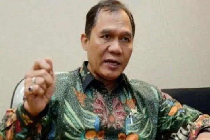 Pengamat Transportasi...