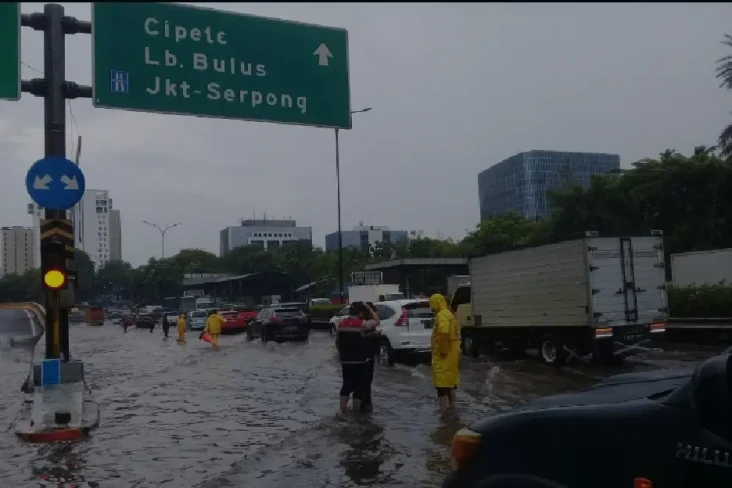 Tol JORR Arah Lebak...