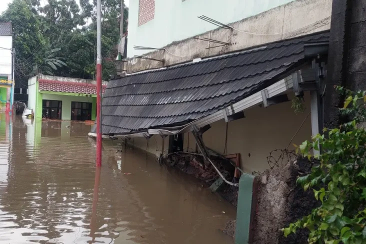 Korban Bangunan Roboh...