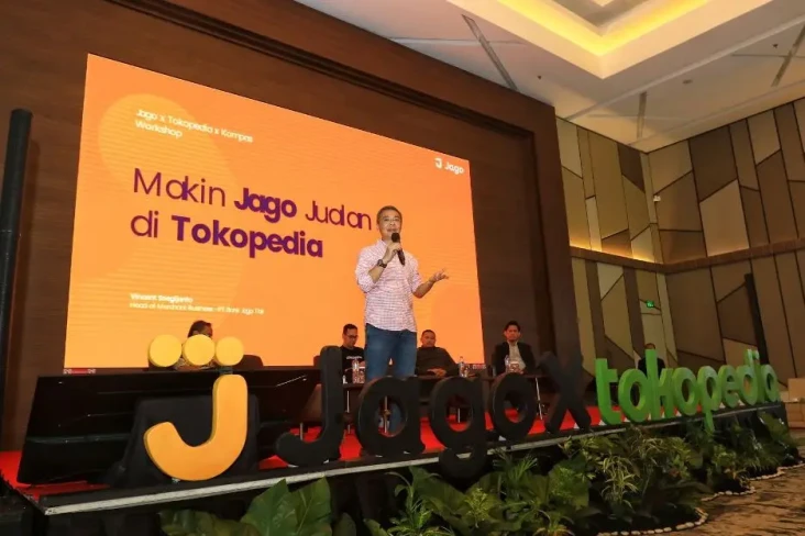 Bank Jago dan Tokopedia...
