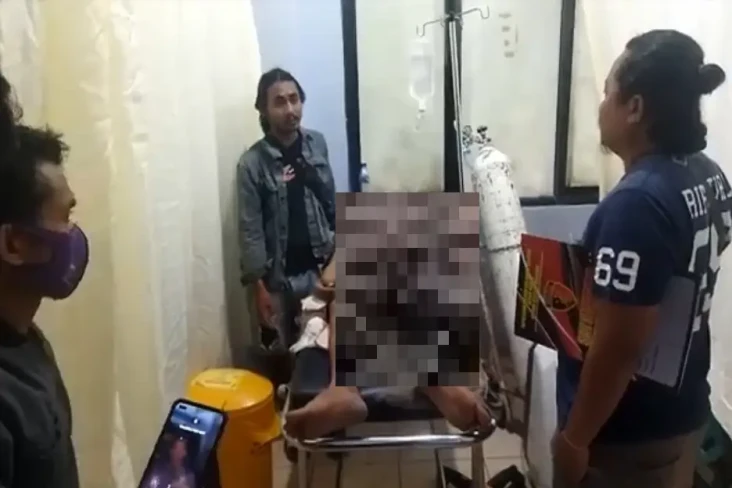 Tembok Lapas Sisa Bangunan...
