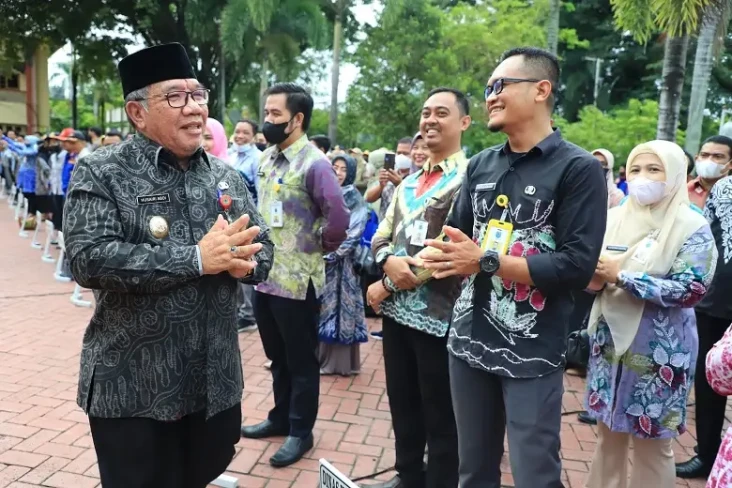 Plt Bupati Hulu Sungai...
