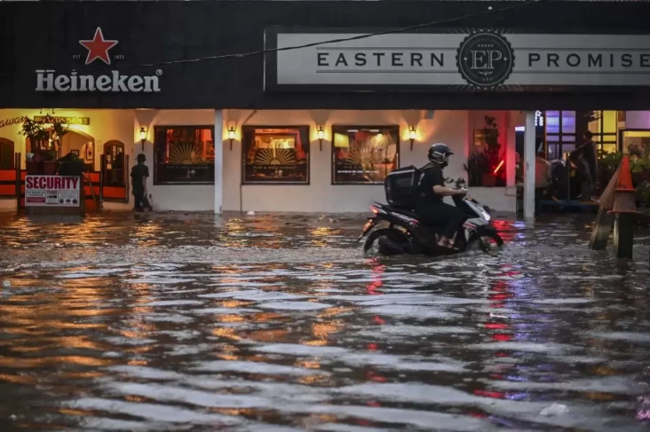 Awas! Banjir Masih Intai...