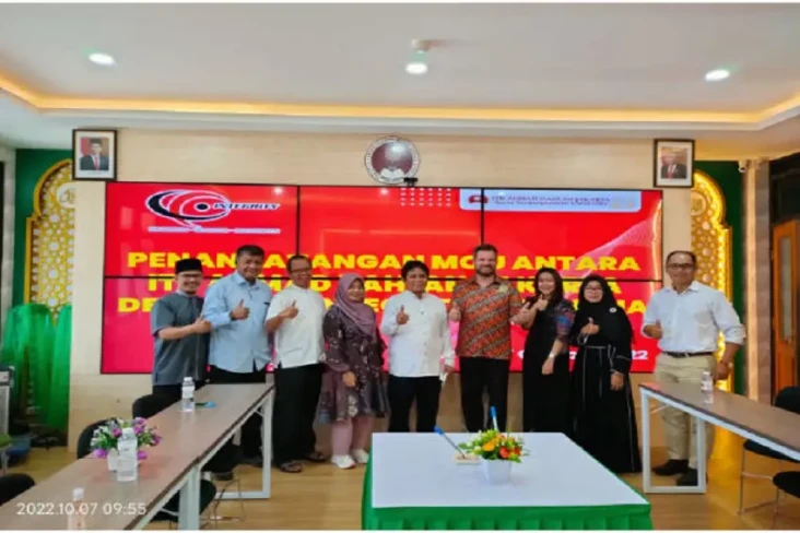 ITB-AD Jakarta Terapkan...