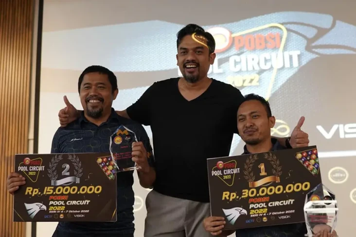 Perang Saudara, Feri...