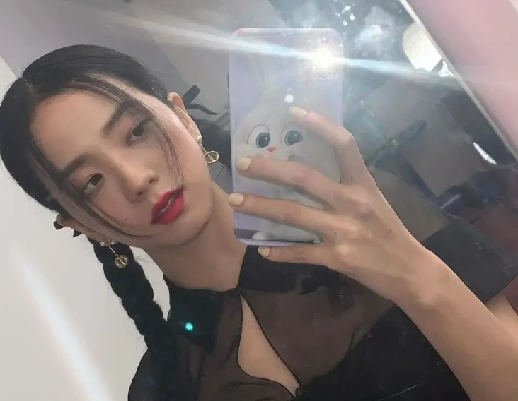10 Istilah K-Pop yang...