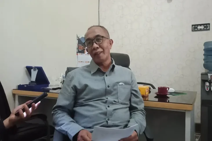 Jadi Tersangka Korupsi...