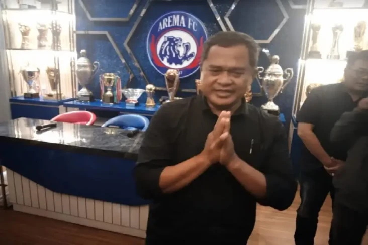 Tersangka Tragedi Kanjuruhan,...