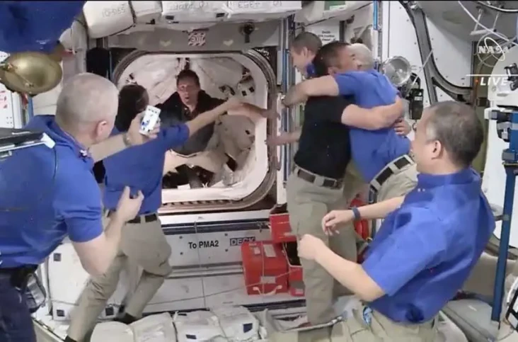 4 Astronot SpaceX Crew-5...