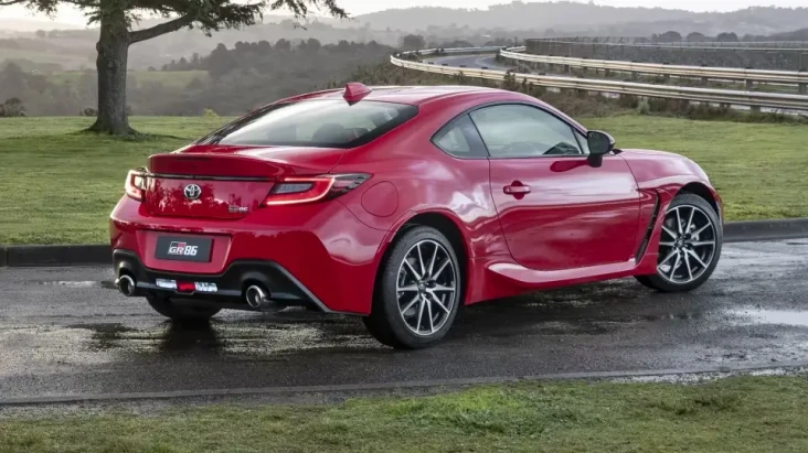 Benarkan Toyota Akan...