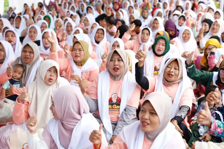 Peduli Rakyat Kecil,...
