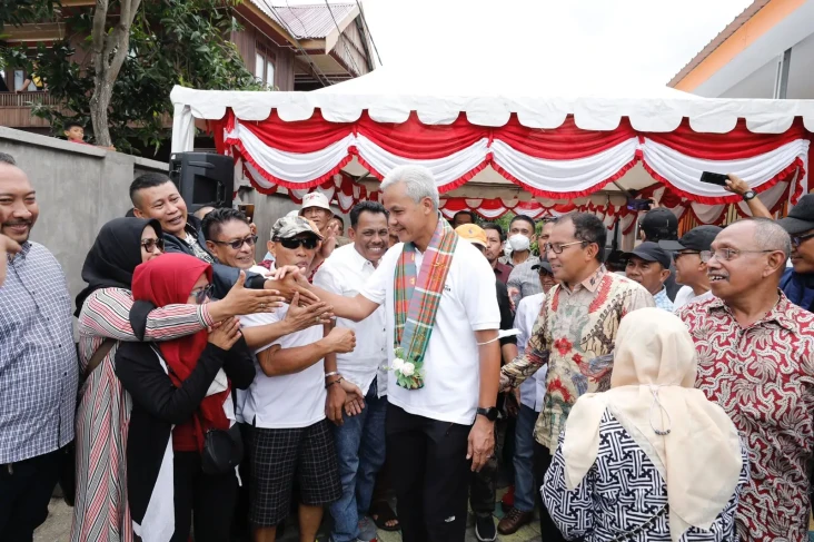 Sambut Kedatangan Ganjar,...