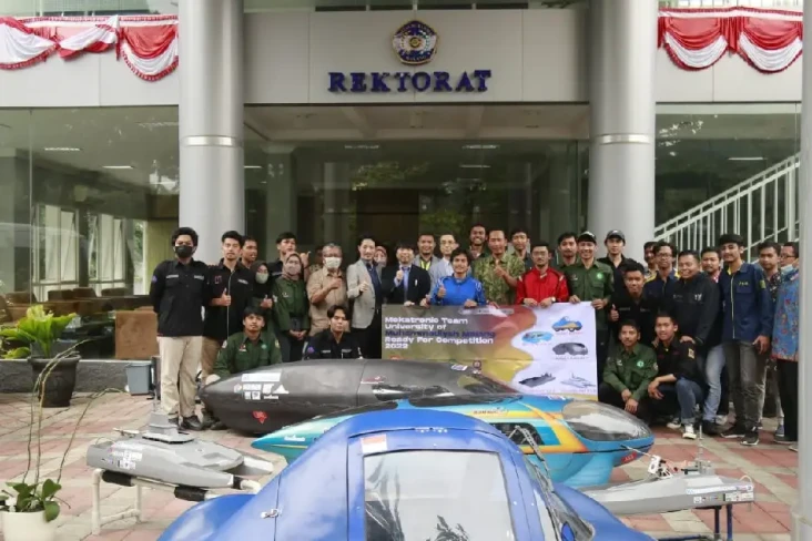Mobil Hemat Energi UMM,...