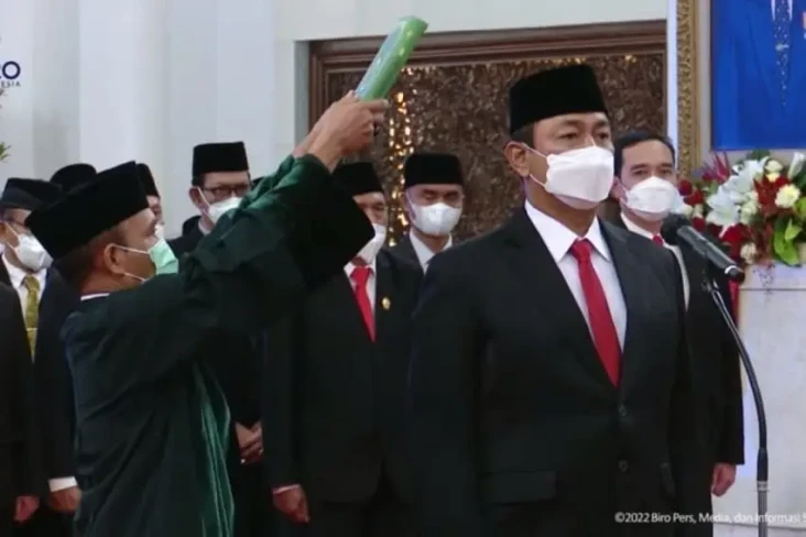 Sah! Hendrar Prihadi...