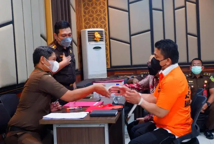 Tangani Kasus Ferdy...
