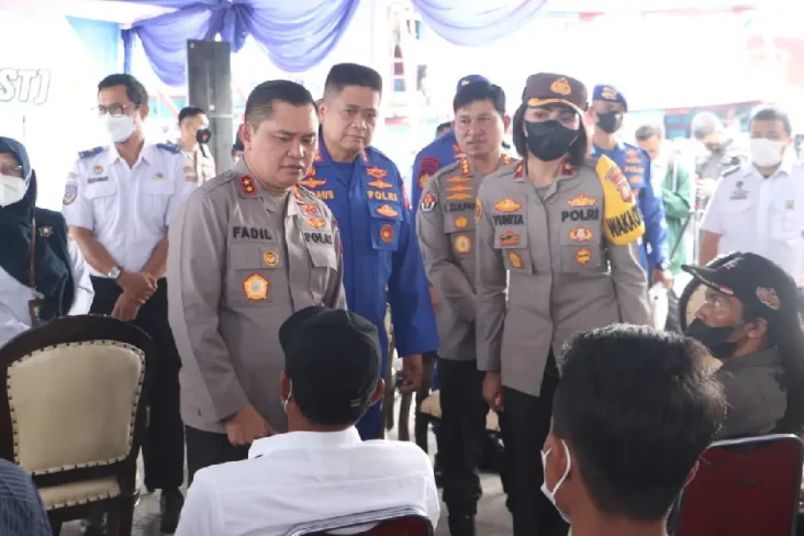 Kapolda Fadil Imran...