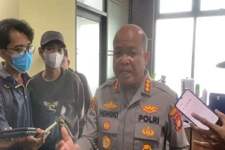 Polisi Jadikan Pelajar...