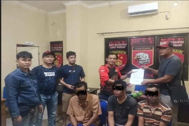 Hendak Jual Mobil Curian...