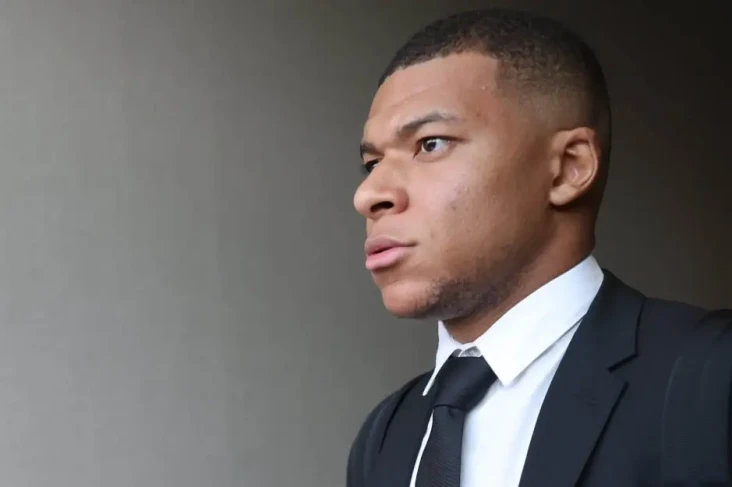 Kylian Mbappe Berontak,...