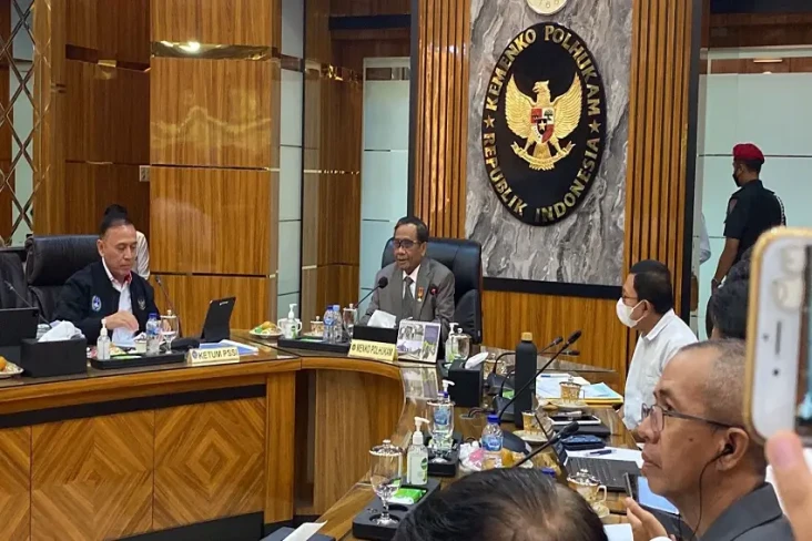 Penampakan Iwan Bule...