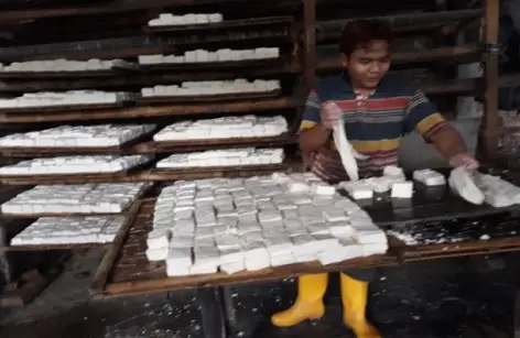 Harga Kedelai Meroket,...