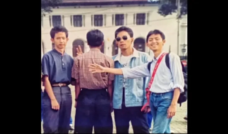 Viral Potret Ridwan...