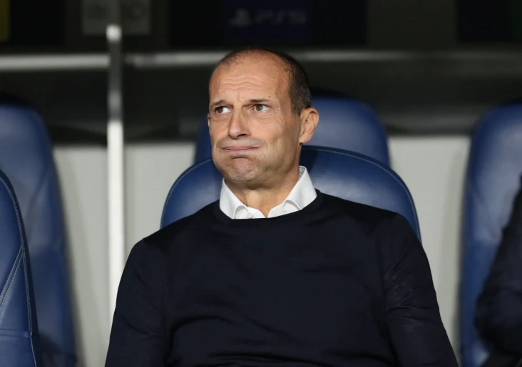 Fans Juventus Minta...