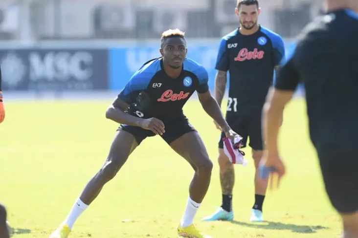 Napoli vs Ajax Amsterdam:...