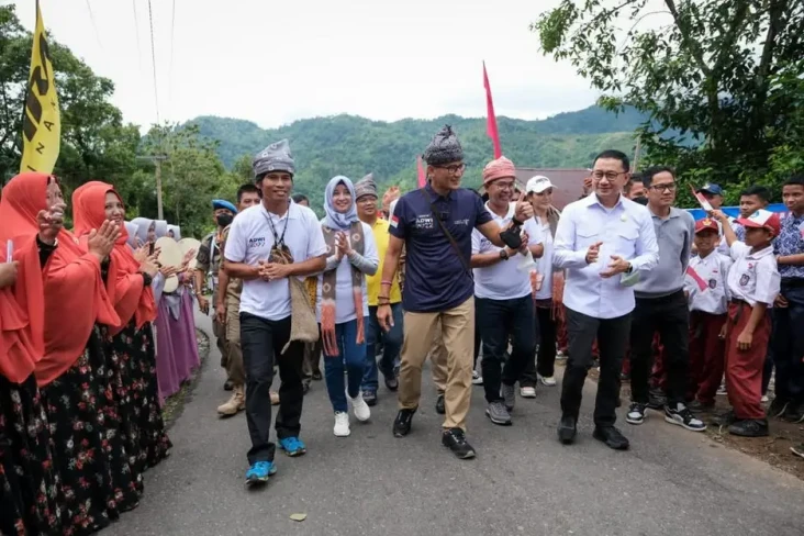 Kunjungi Palopo Sulsel,...