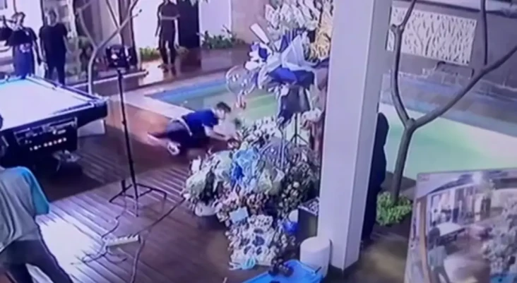 Viral! Rekaman CCTV...