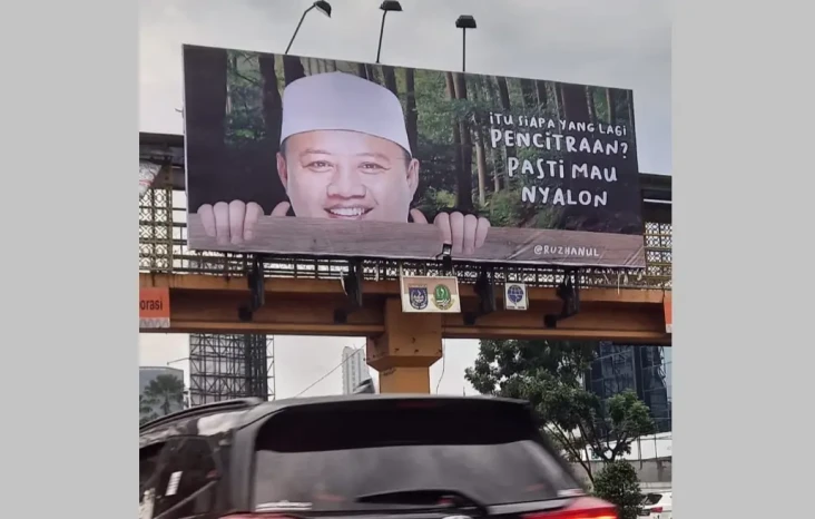 Billboard Wagub Jawa...