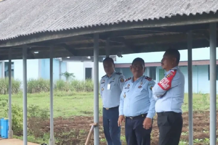 Persiapan Kembali ke...