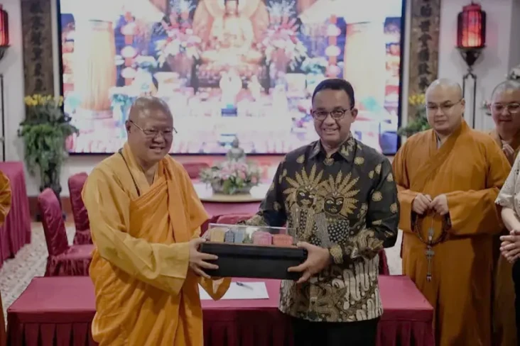 Pamit ke Umat Buddha...