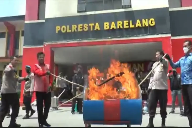 Hindari Penyalahgunaan,...