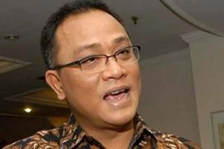 Puji Ketegasan Kapolri,...