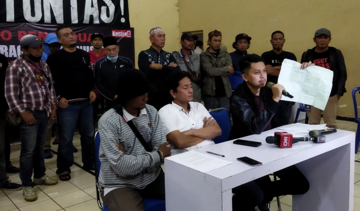 Aremania Minta Autopsi...