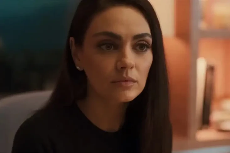 Film Mila Kunis Luckiest...