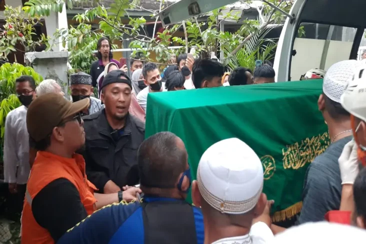 Tangis Keluarga Tak...