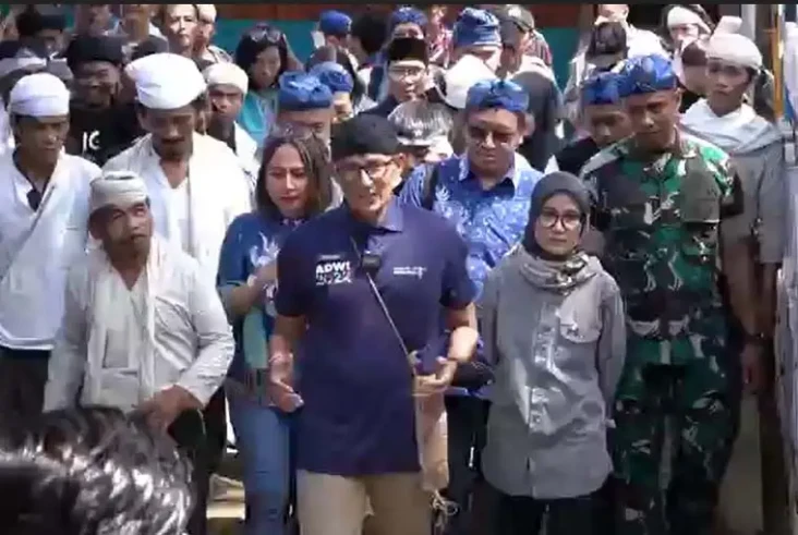 Kunjungi Desa Wisata...