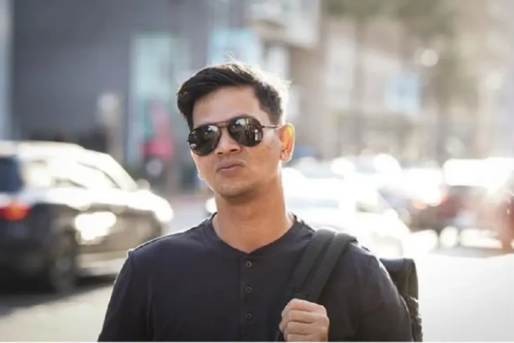 Raih Komedian Pendatang...