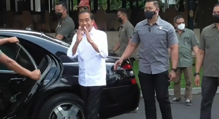 Presiden Jokowi Cek...