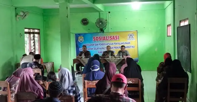 Ingatkan Bahaya Narkoba,...