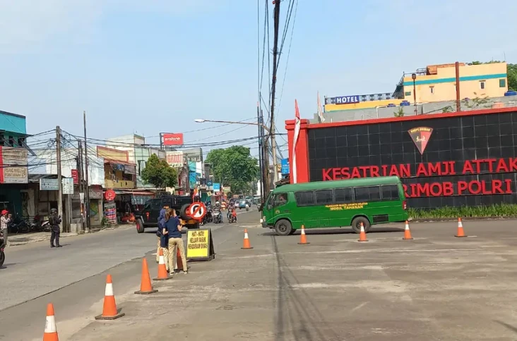 Ferdy Sambo dkk Diberangkatkan...