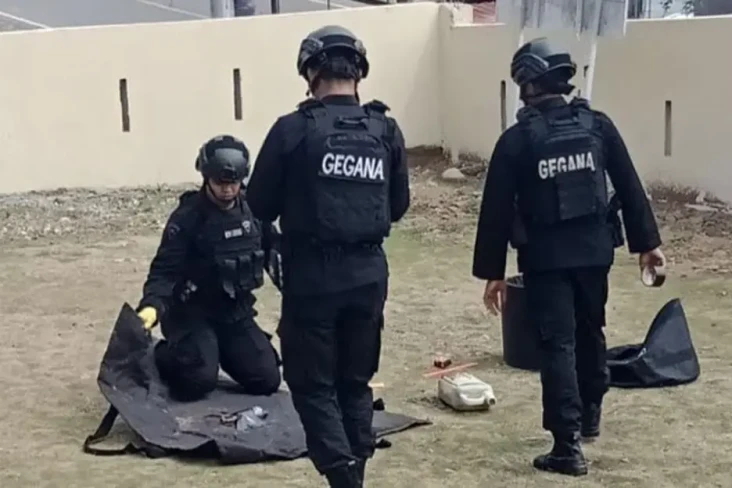 Sejarah Terbentuknya...