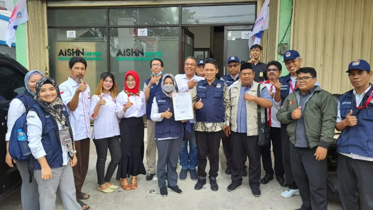 Verifikasi Faktual,...