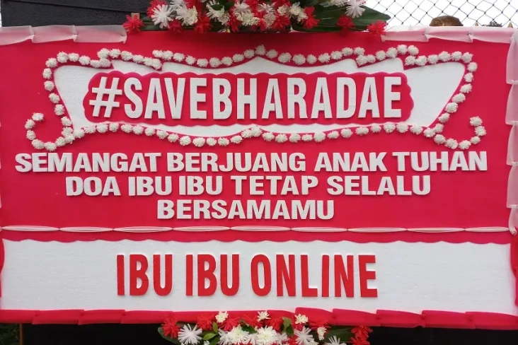 Karangan Bunga Dukung...