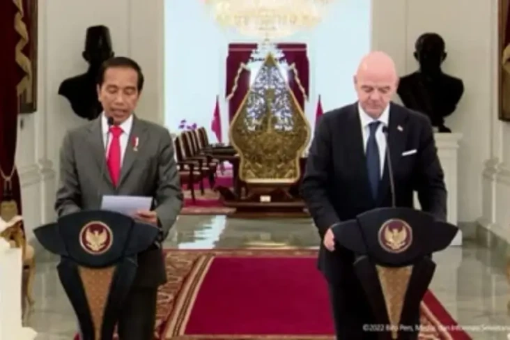 Usai Diskusi dengan...