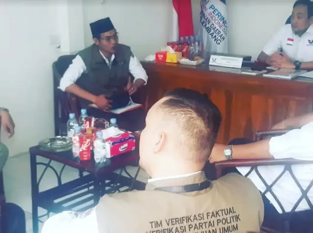 Lolos Verifikasi Faktual,...