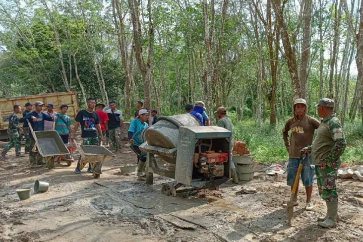 Desanya Jadi Lokasi...