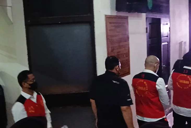 Usai Sidang Kasus Pembunuhan...